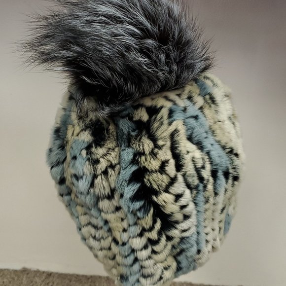 SALE Knitted Rex Rabbit Fur Beanie with Fox Pom - Picture 2 of 2